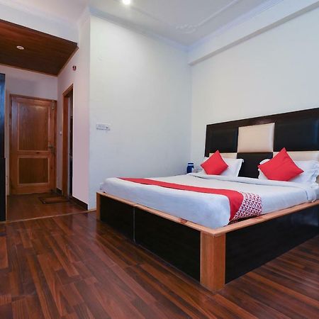 Assi River Guest House พาราณสี ภายนอก รูปภาพ