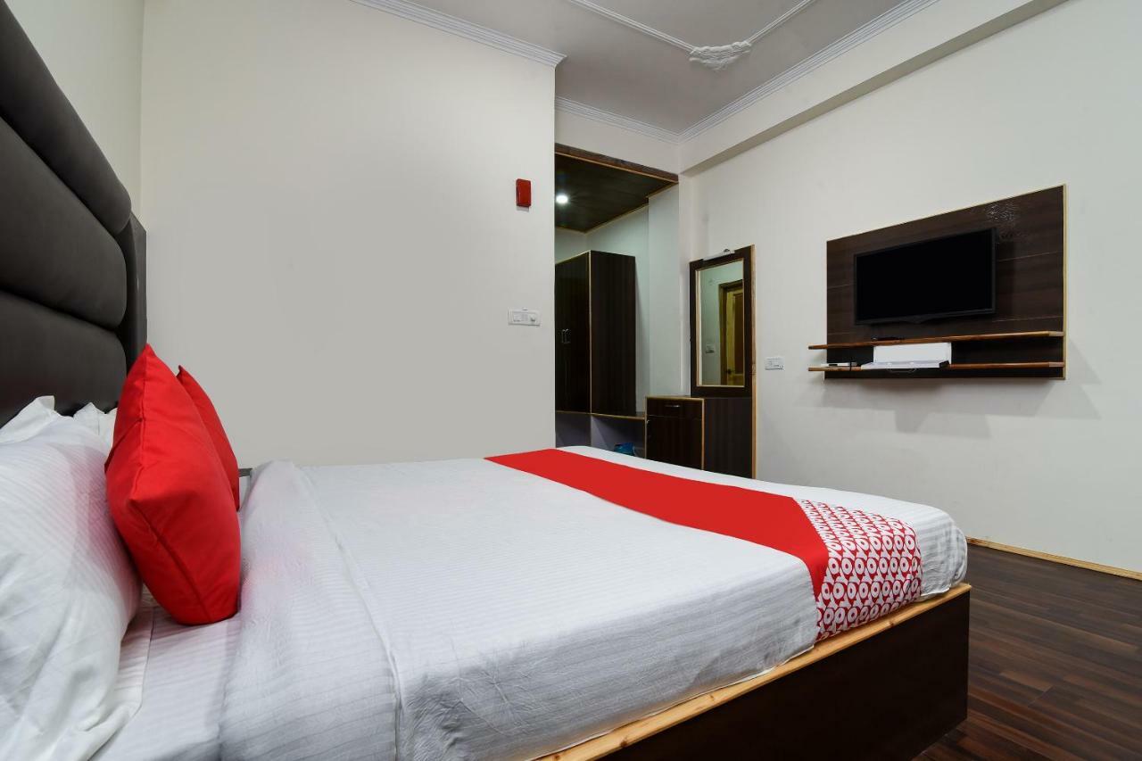 Assi River Guest House พาราณสี ภายนอก รูปภาพ